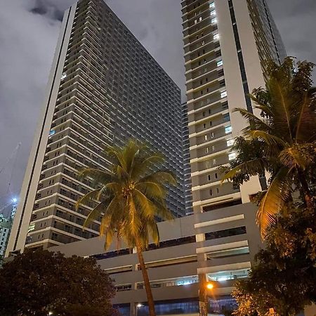 One Bedroom Condo Unit Fame Residences Μανίλα Εξωτερικό φωτογραφία