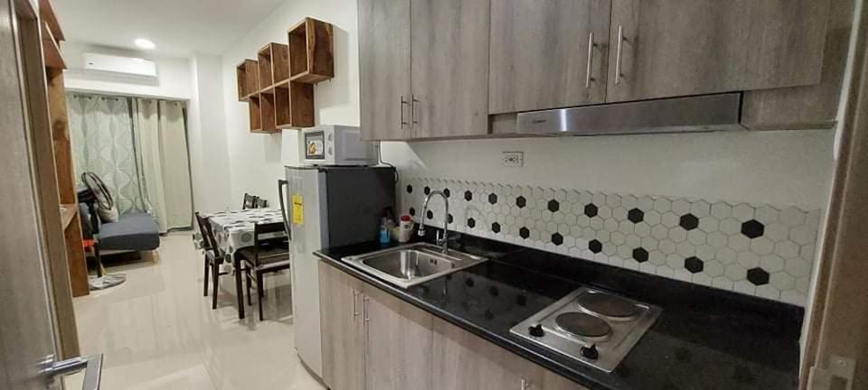One Bedroom Condo Unit Fame Residences Μανίλα Εξωτερικό φωτογραφία